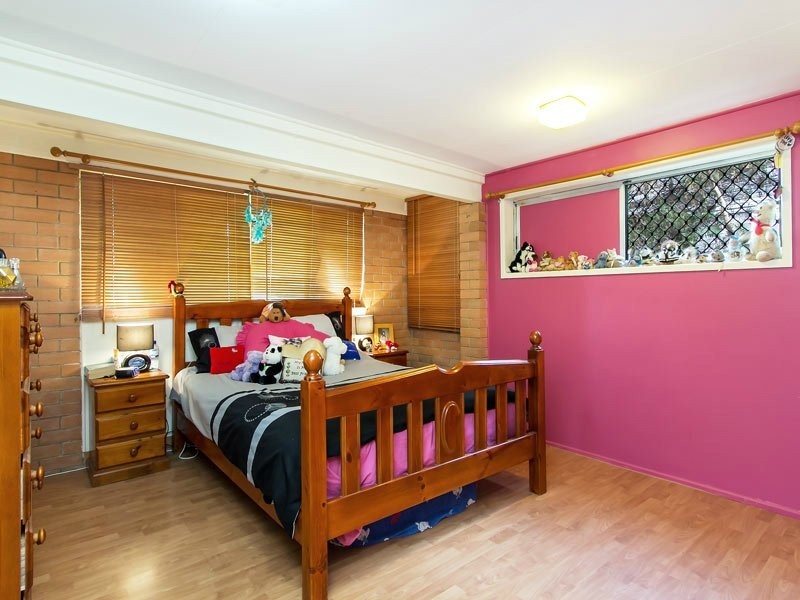 49 Bunora Avenue, Ferny Hills QLD 4055