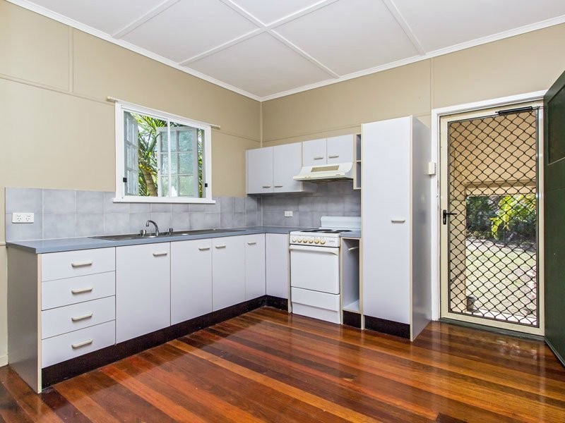 27 Appleby Road, Stafford QLD 4053