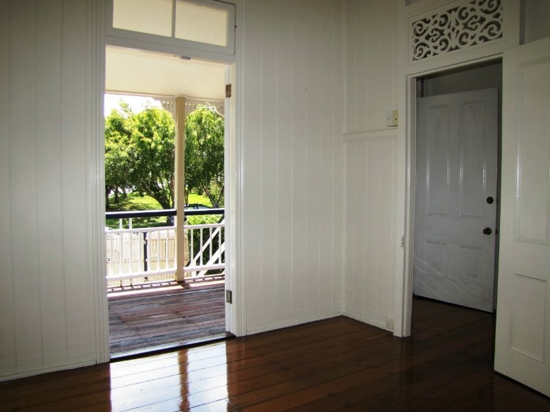 3 Swan Terrace, Windsor QLD 4030