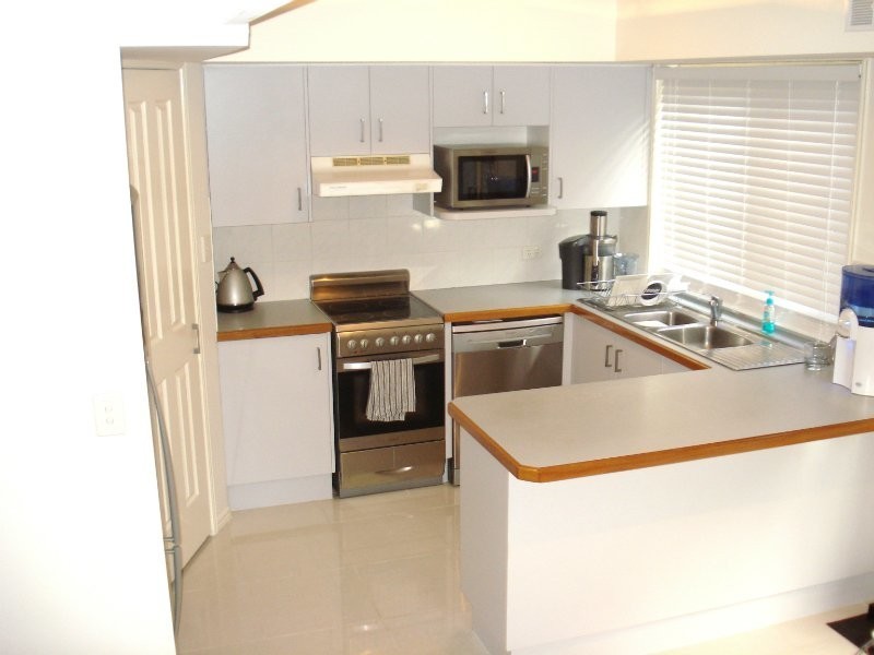 21/142 Bunya Road, Arana Hills QLD 4054