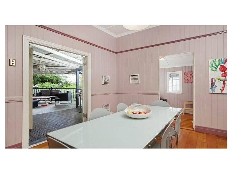 37 Montpelier Street, Grange QLD 4051