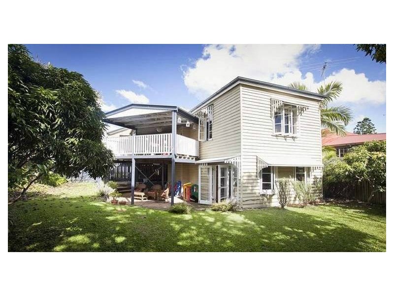 37 Montpelier Street, Grange QLD 4051