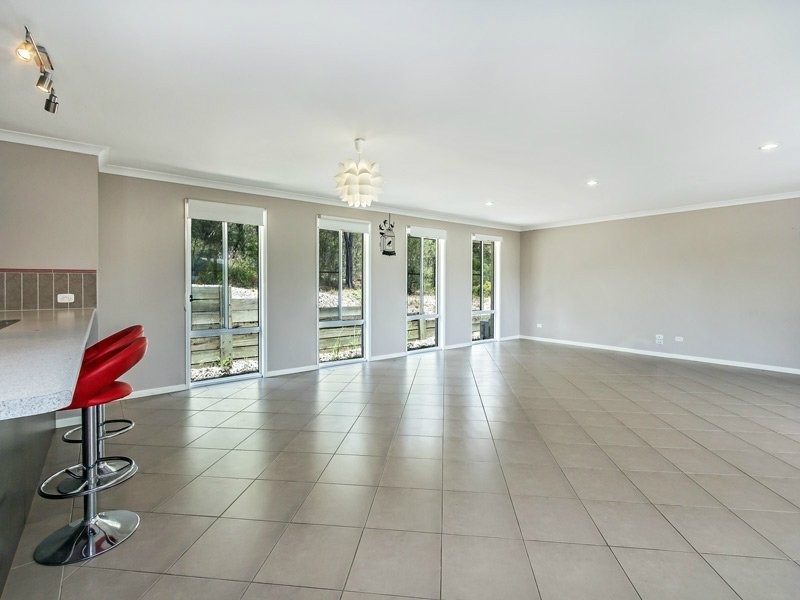 258 Levitt Road, Upper Kedron QLD 4055