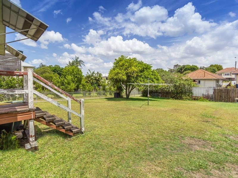 37 Nundah Street, Kedron QLD 4031