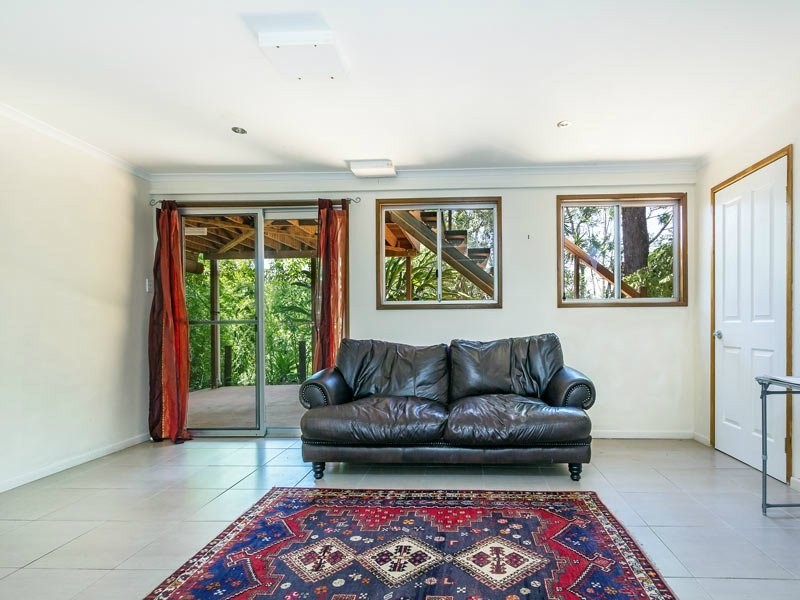 131 Kylie Avenue, Ferny Hills QLD 4055