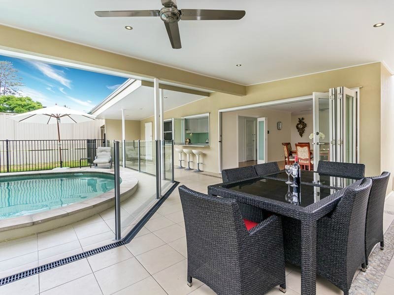 18 Inglis Street, Grange QLD 4051