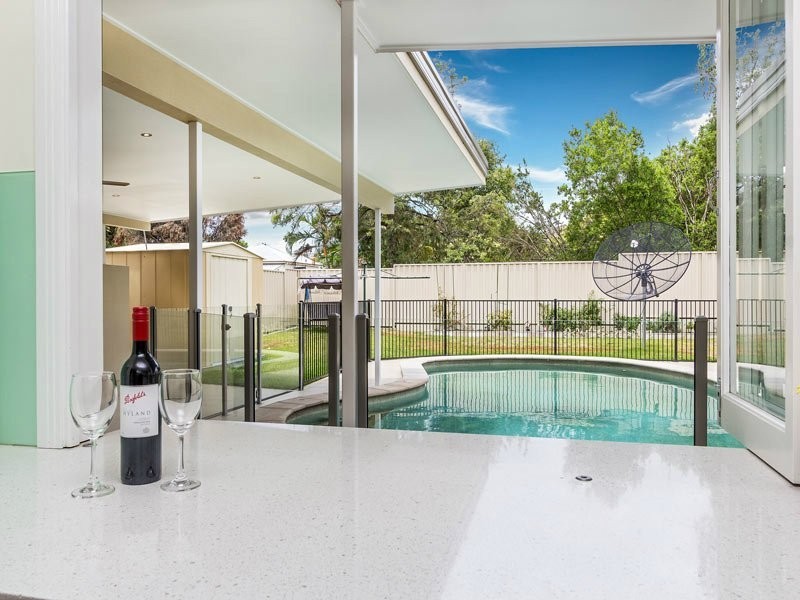 18 Inglis Street, Grange QLD 4051