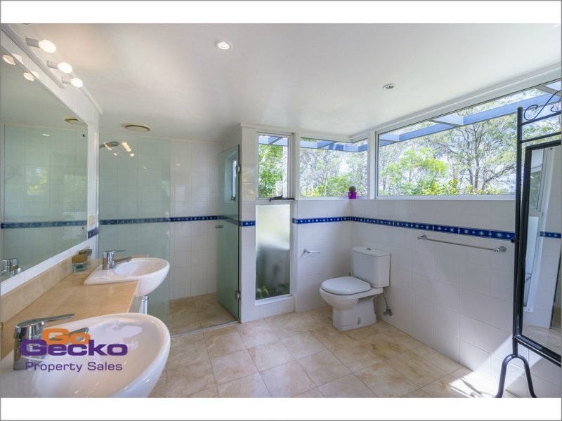 51 Lather Road, Bellbowrie QLD 4070