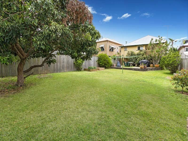 23 Blackmore Street, Windsor QLD 4030