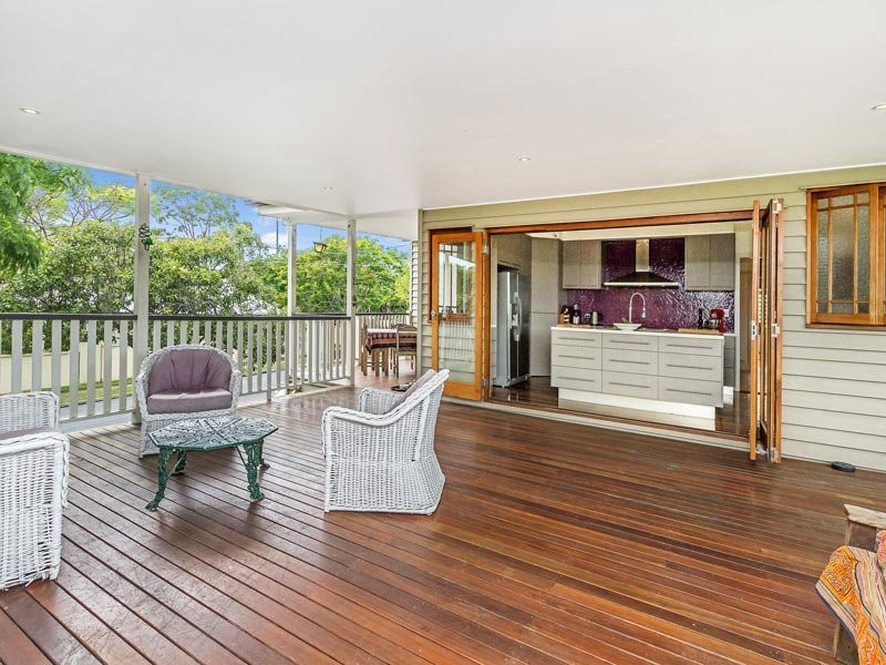 11 Prince Street, Grange QLD 4051