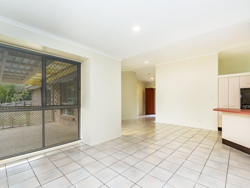 1 Yellowood Drive, Ferny Hills QLD 4055