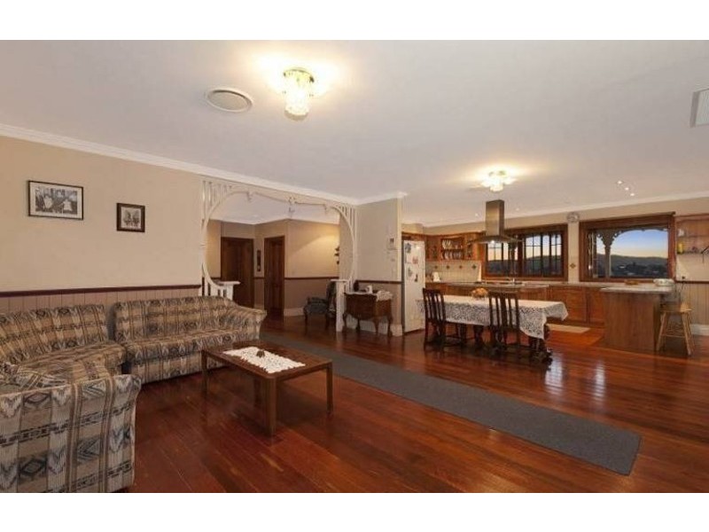 9 Colston Road, Grange QLD 4051