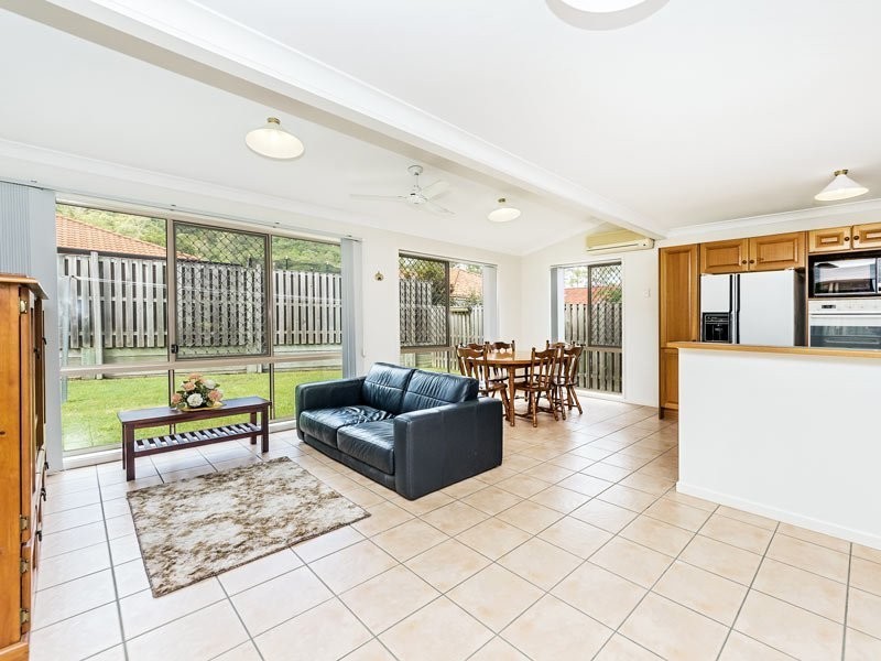 10 Maddison Place, The Gap QLD 4061