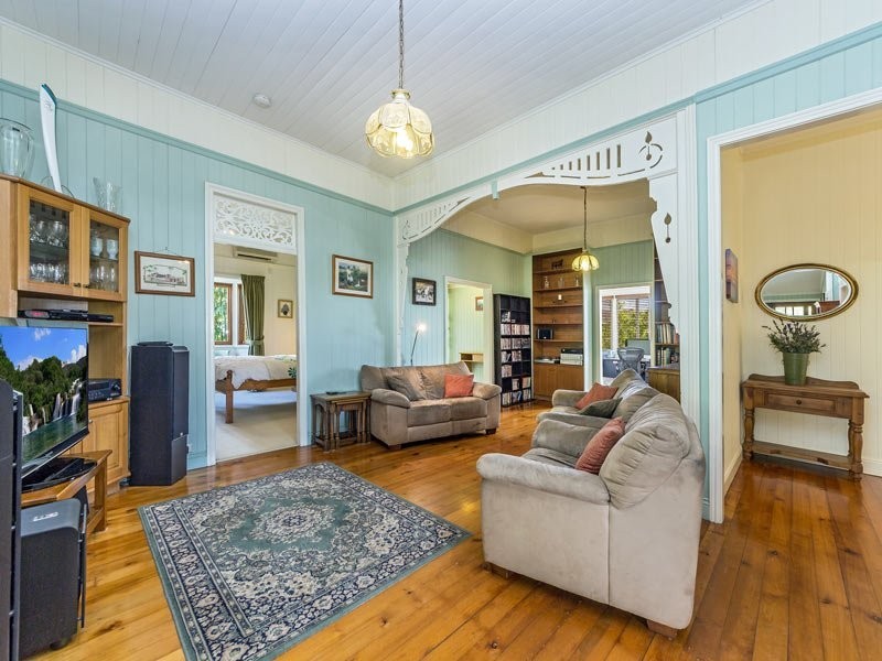 31 Jean Street, Grange QLD 4051