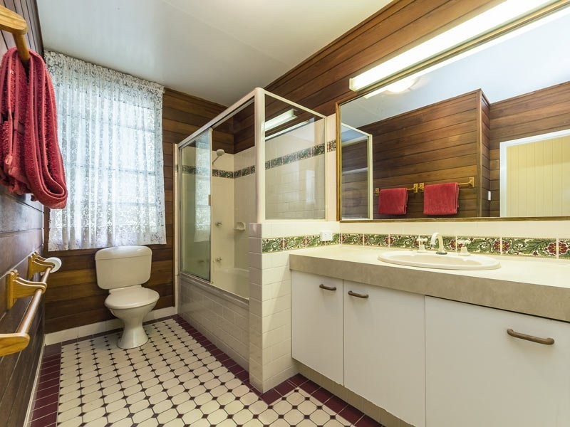 31 Jean Street, Grange QLD 4051