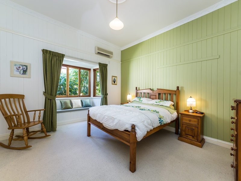 31 Jean Street, Grange QLD 4051