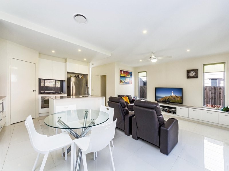 30 Parkview Street, Mitchelton QLD 4053