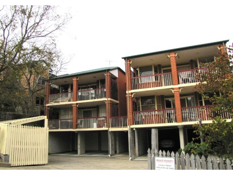 21/16 Ricardo Street, Kelvin Grove QLD 4059
