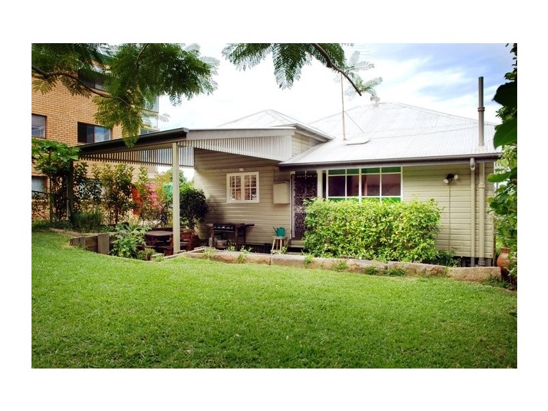 250 Lutwyche Road, Windsor QLD 4030