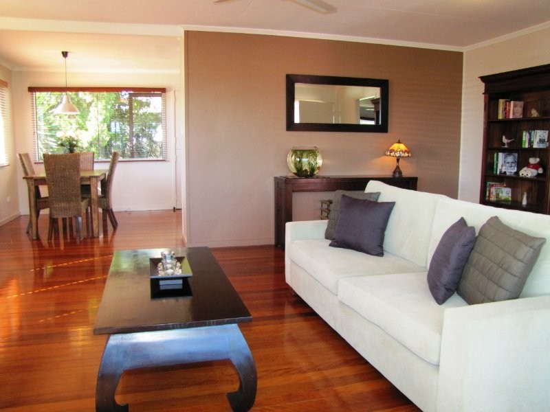 43 Farrant Street, Stafford Heights QLD 4053