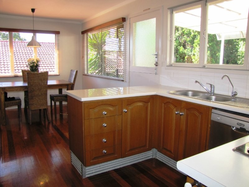 43 Farrant Street, Stafford Heights QLD 4053