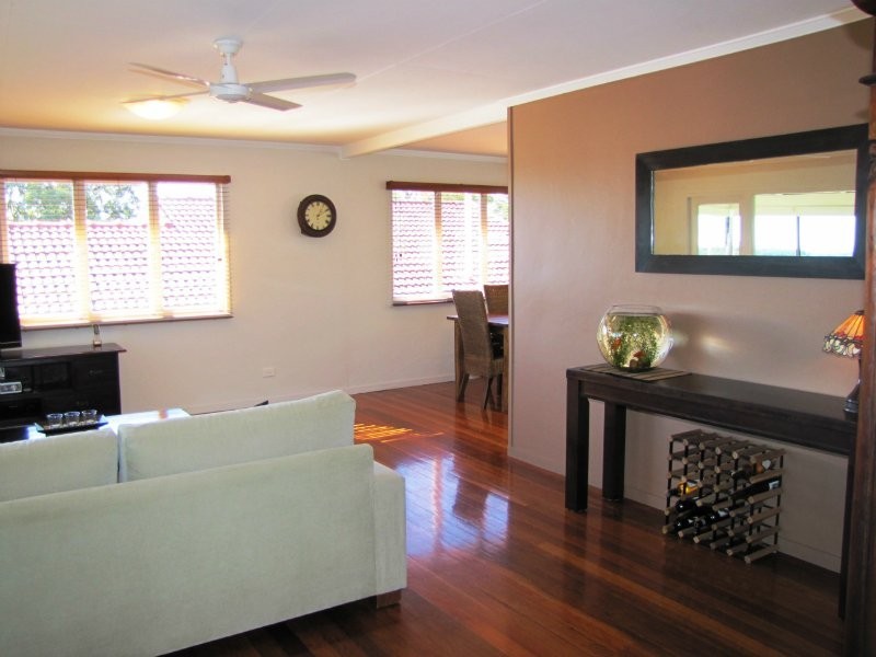 43 Farrant Street, Stafford Heights QLD 4053