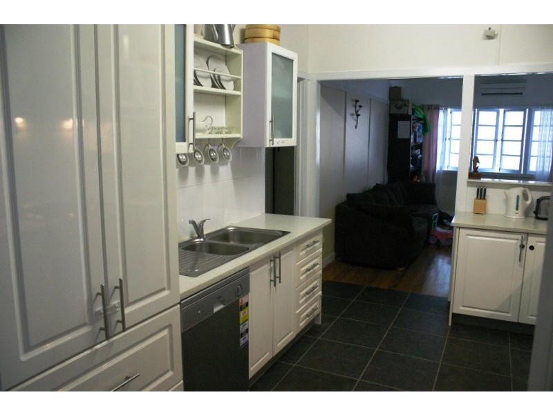 22 Ogden Street, Stafford QLD 4053