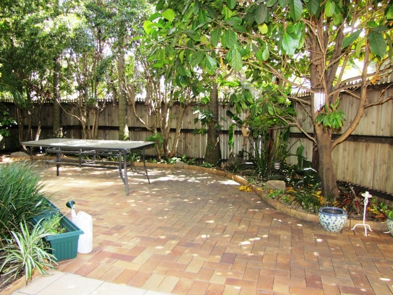 1/253 Riding Road, Balmoral QLD 4171