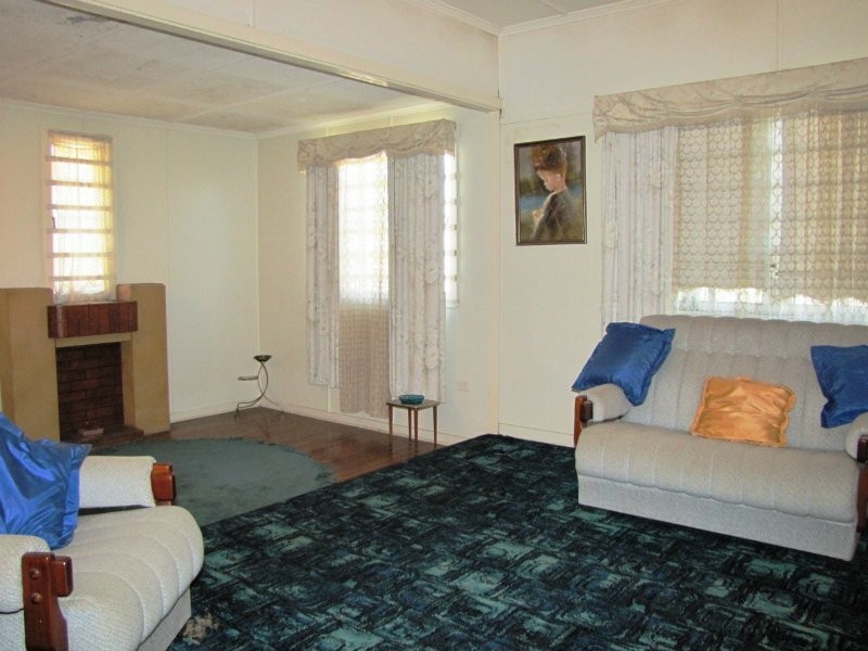 393 Stafford Road, Stafford QLD 4053