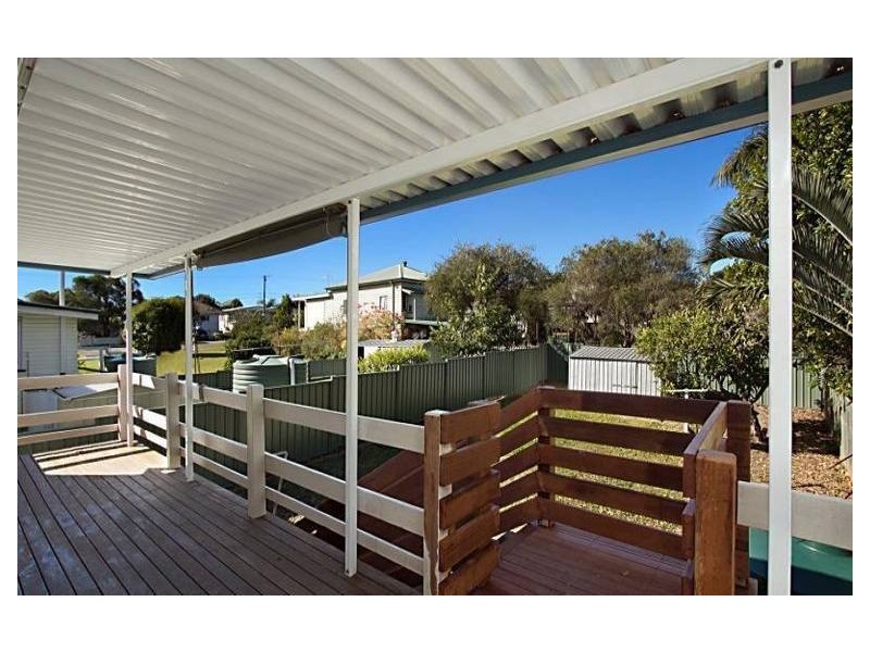 100 Molloy Road, Cannon Hill QLD 4170