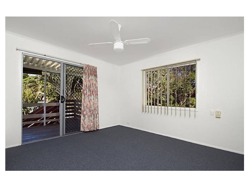 100 Molloy Road, Cannon Hill QLD 4170
