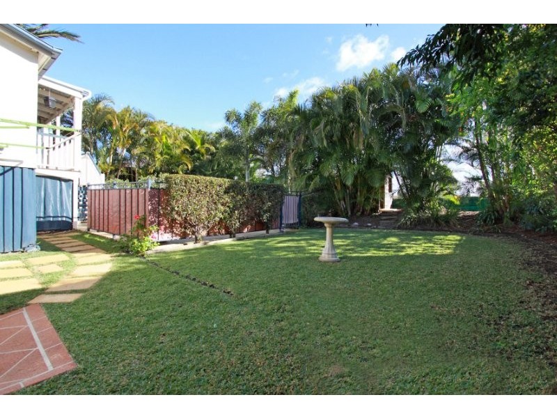 8 Wood Street, Kedron QLD 4031