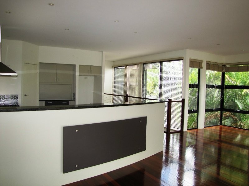 6 South Street, Newmarket QLD 4051