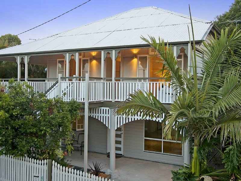 6 Halifax Street, Coorparoo QLD 4151