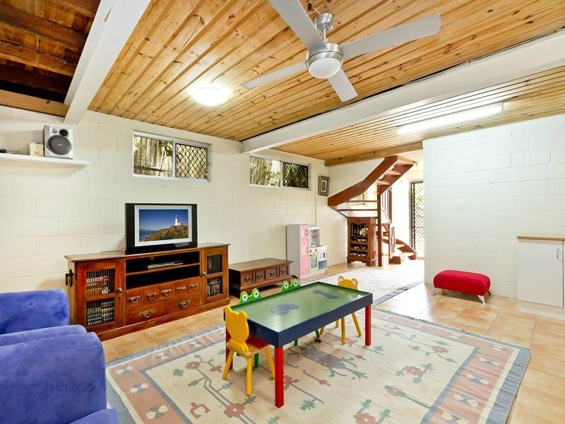 101 Byth Street, Stafford QLD 4053