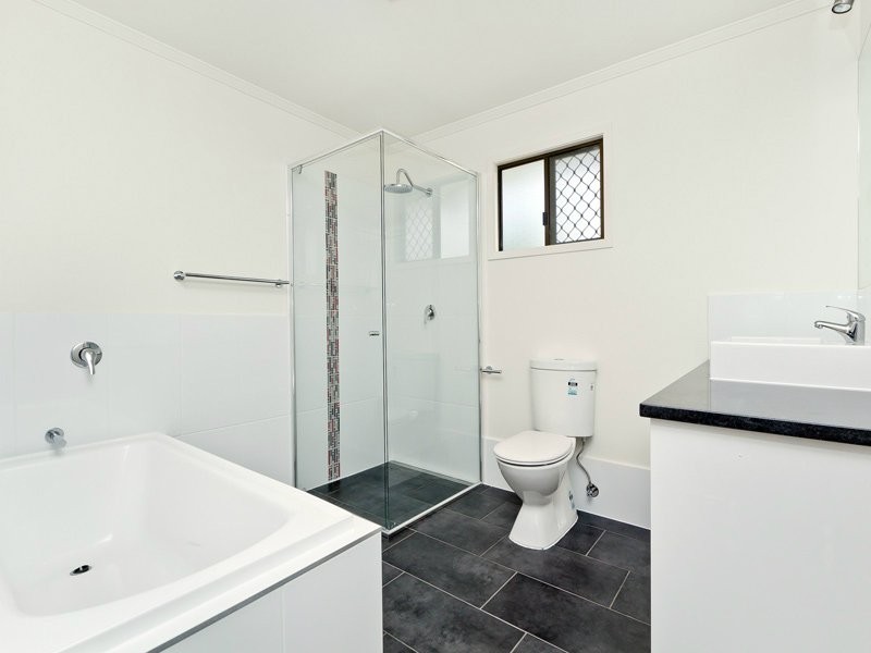 22 Maryland Street, Stafford Heights QLD 4053