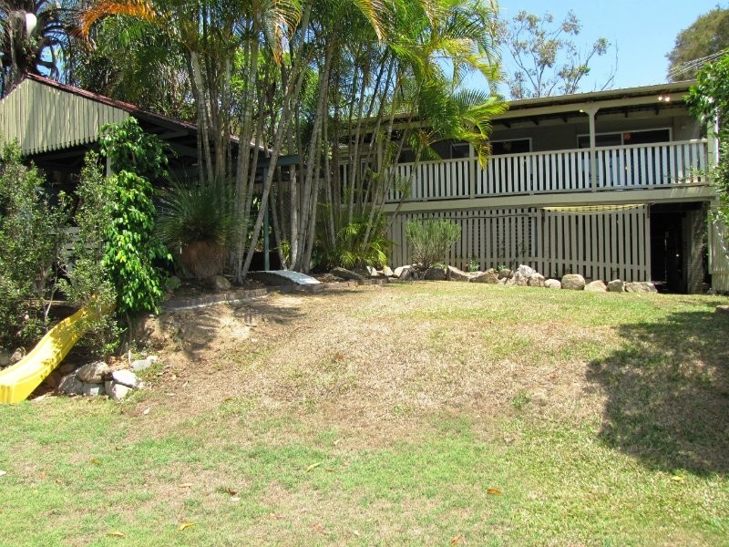 311 Kitchener Road, Stafford Heights QLD 4053