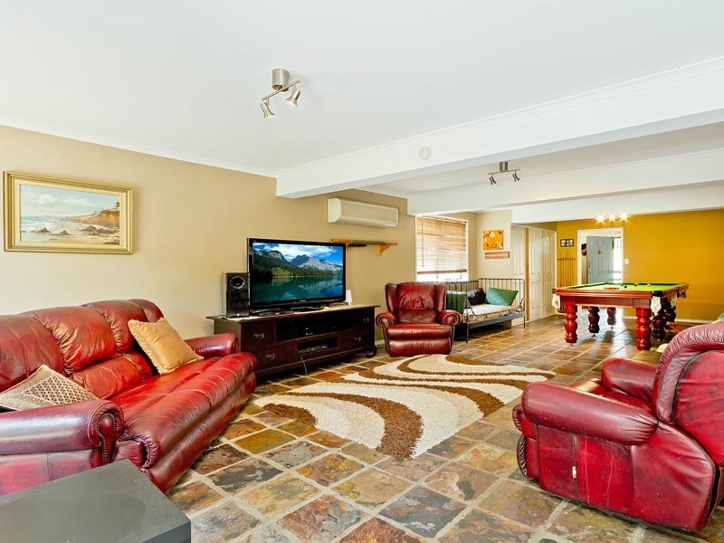 67 Shamrock Street, Gordon Park QLD 4031