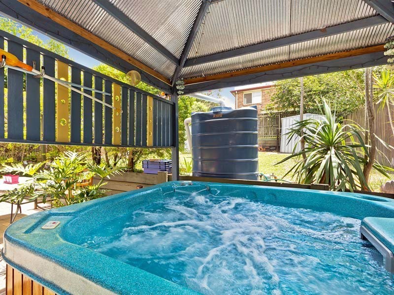 67 Shamrock Street, Gordon Park QLD 4031