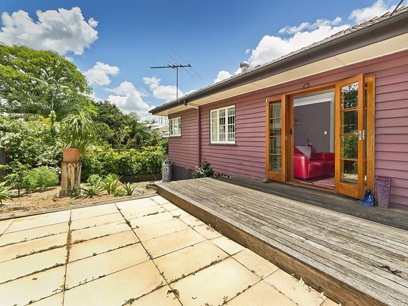 154 Gracemere Street, Grange QLD 4051