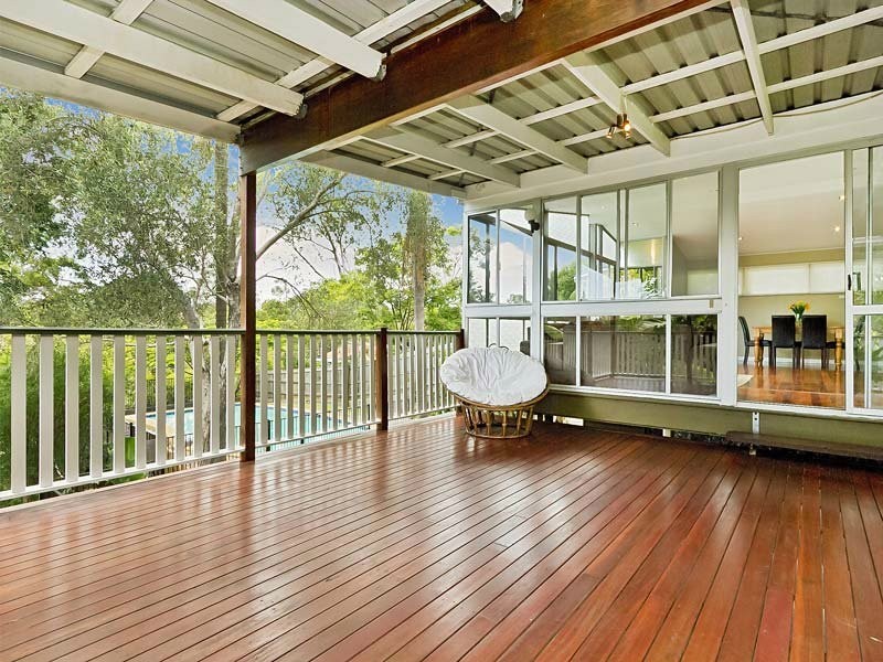 17 Normanton Street, Stafford Heights QLD 4053