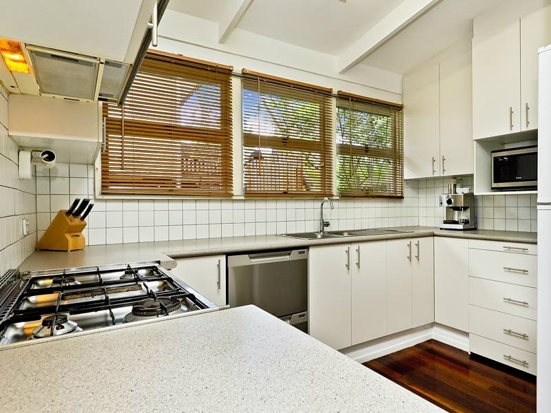 17 Normanton Street, Stafford Heights QLD 4053