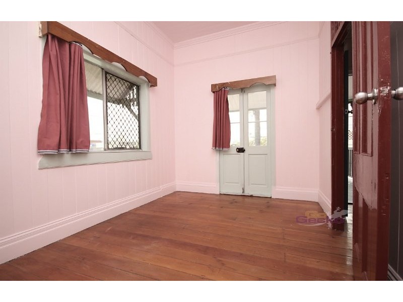 55 Cleveland Street, Greenslopes QLD 4120