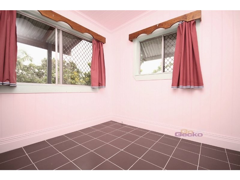 55 Cleveland Street, Greenslopes QLD 4120