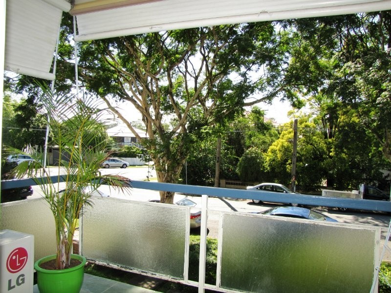 1/90 French Street, Coorparoo QLD 4151