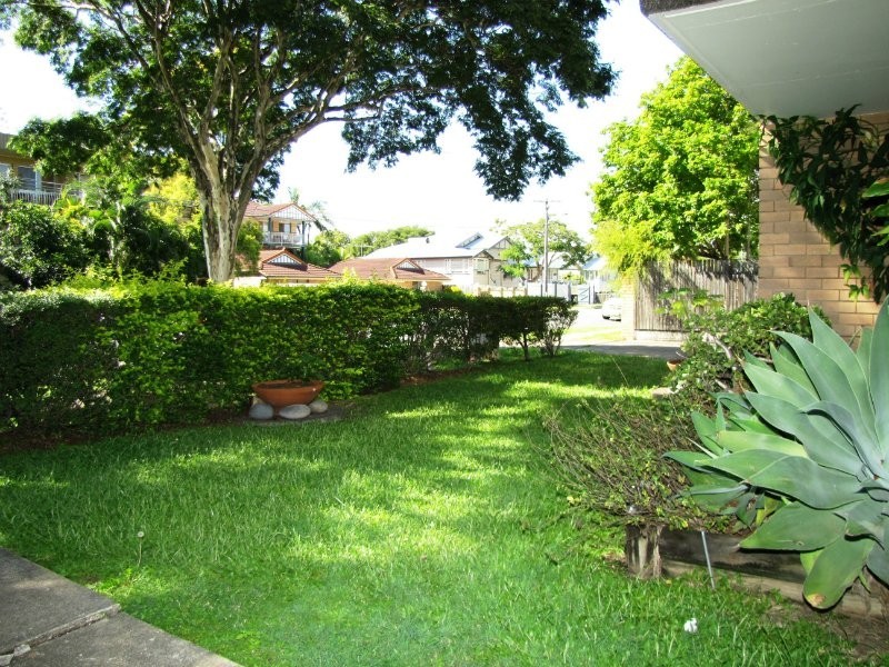 1/90 French Street, Coorparoo QLD 4151