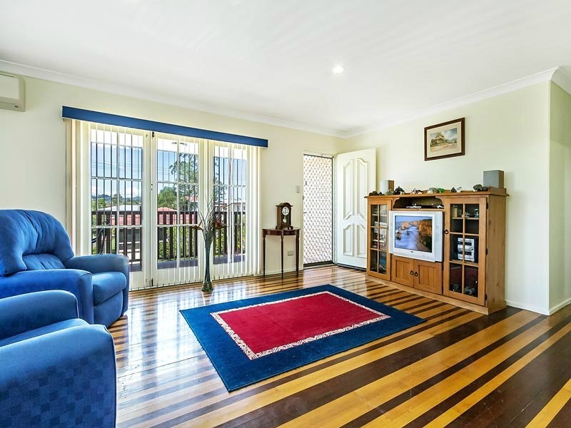 16 Allara Crescent, Ferny Hills QLD 4055