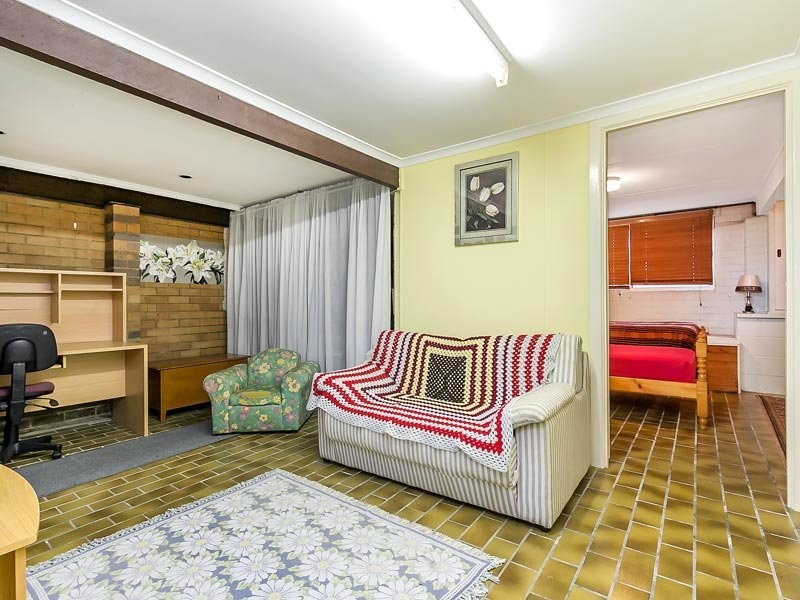 16 Allara Crescent, Ferny Hills QLD 4055