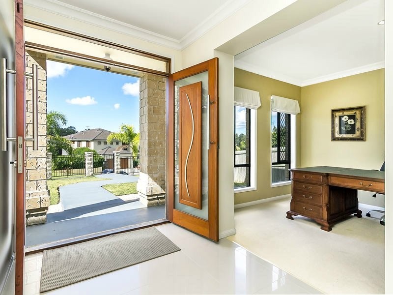 3 Butterwood Court, Arana Hills QLD 4054