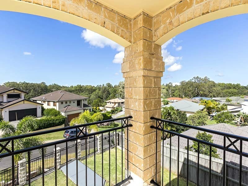 3 Butterwood Court, Arana Hills QLD 4054